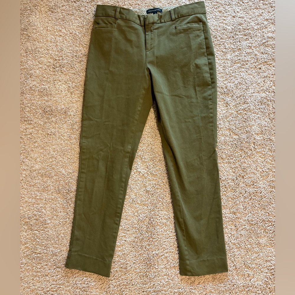 Banana Republic Green Chinos Classic Cotton Blend